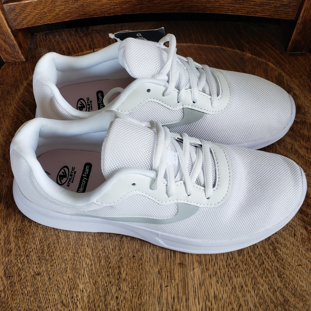 Athletic Works Memory Foam Women's Shoes Size 7